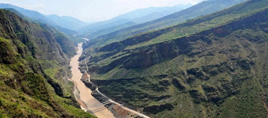 旺财28-西方媒体：哪怕中国全力以赴，也不可能按时建成这样庞大的工程